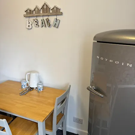 Sea Front Lush Apartment Massage Power Shower Netflix Tv Bridlington Exterior photo