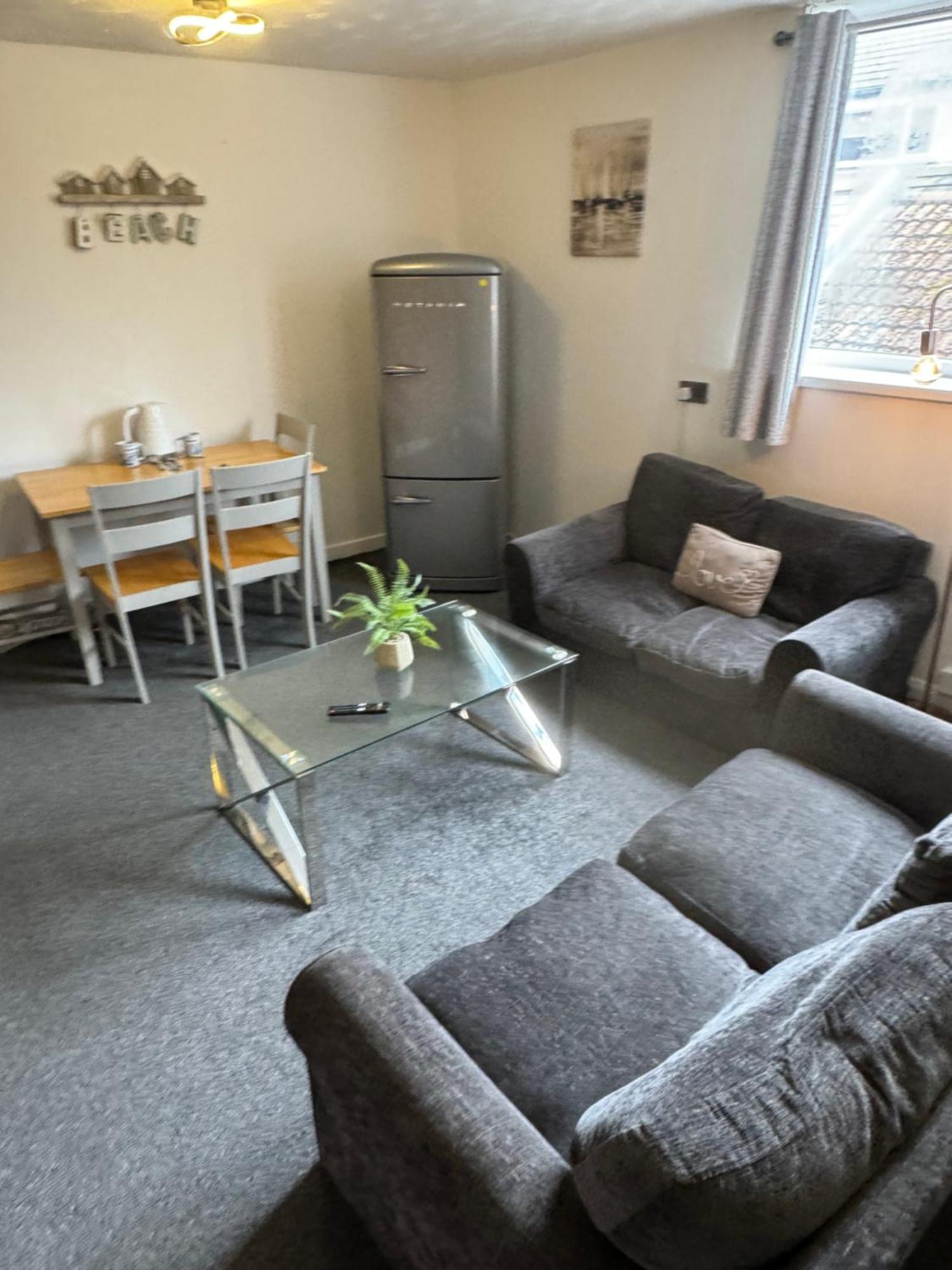 Sea Front Lush Massage Power Shower Netflix Tv Apartment *